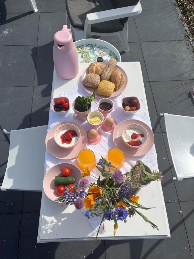 De Tulp Bed & Breakfast Noordgouwe Eksteriør bilde